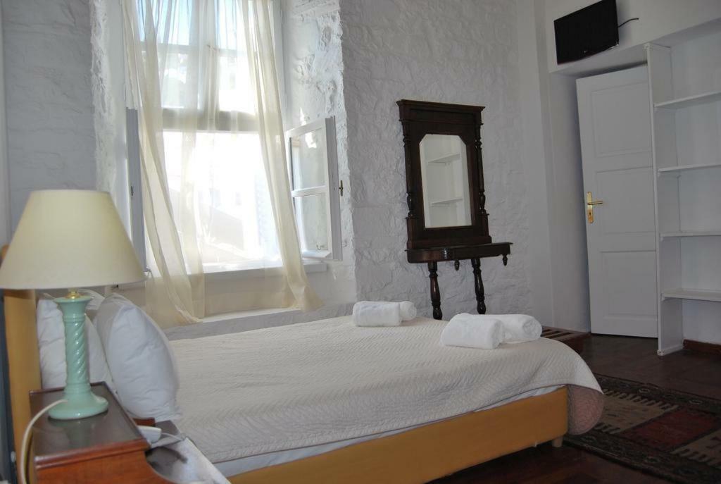 Appartement 2 Chambres avec Terrasse et Vue sur la Mer
